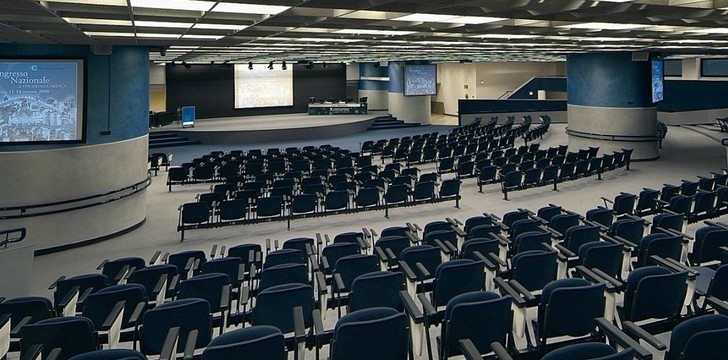 veronafiere sala meeting