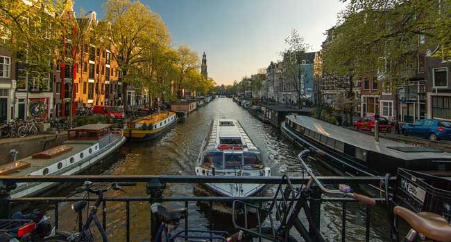 Amsterdam per addio al celibato