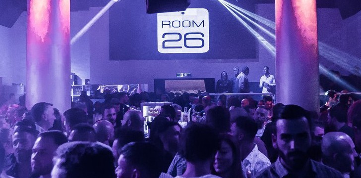 Room 26 Room 26: ideale per i tuoi 18 anni a Roma