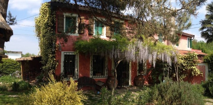 Il Piccolo Casone: esterni Il Piccolo Casone: esterni