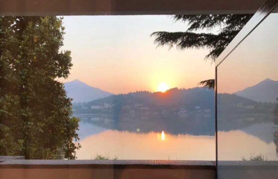Tramonto Hotel Chalet del lago - Clare Eventi