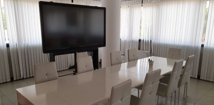Alltrade Business: sala riunioni