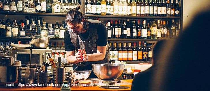 Caffè degli Artisti barman