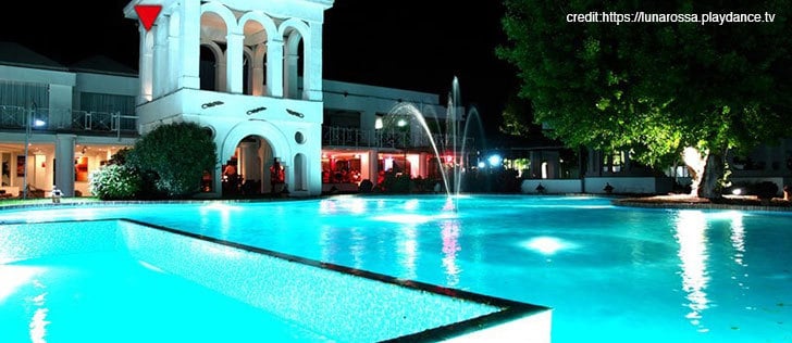 Luna Rossa Club piscina