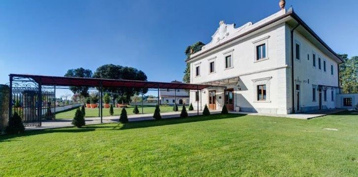 Villa Tolomei esterno