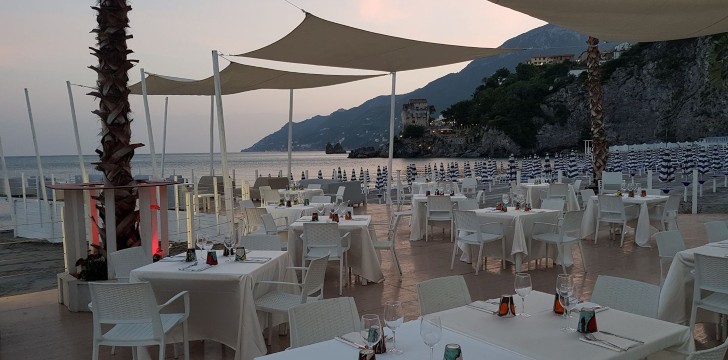 Goccia a Mare Goccia a Mare: Terrazza