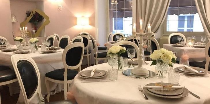 sala interna de La Piccola Caffetteria Bistrot