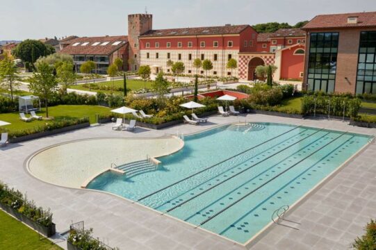 Hotel Veronesi La Torre Verona: piscina esterna