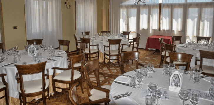 sala interna sala interna del ristorante Al Becco della civetta