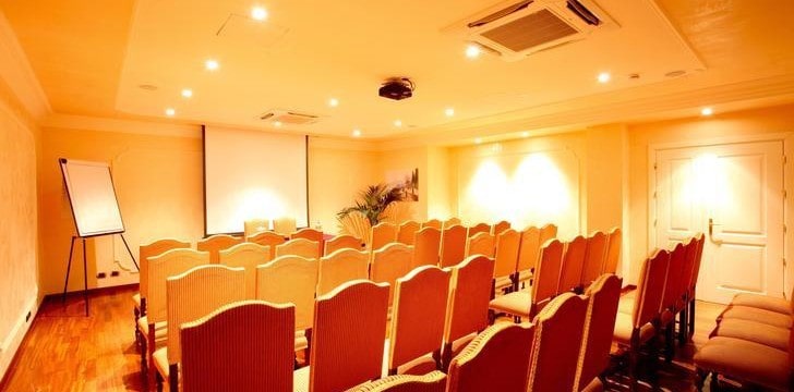Grand Hotel San Pietro: Sala meeting