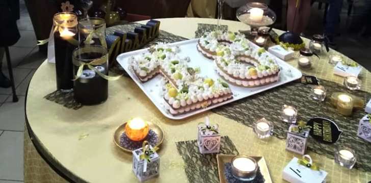 torta Torta per il 18 ° compleanno alla Villa Argenzio