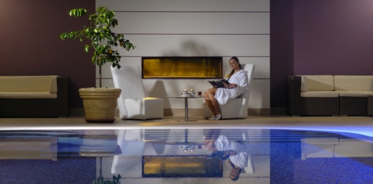 yes hotel touring spa