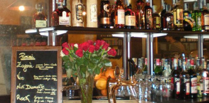 Bar Mocambo: bancone Bar Mocambo bancone