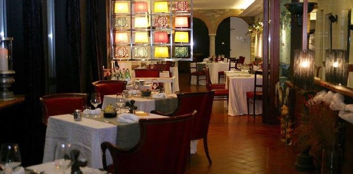 Corner08 Corner08 Sala Ristorante