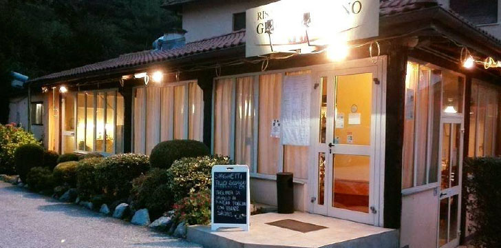 Griglia di Tano: esterno Griglia di Tano esterno