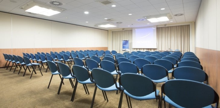 Novotel Milano Nord Ca' Granda: Sala zara