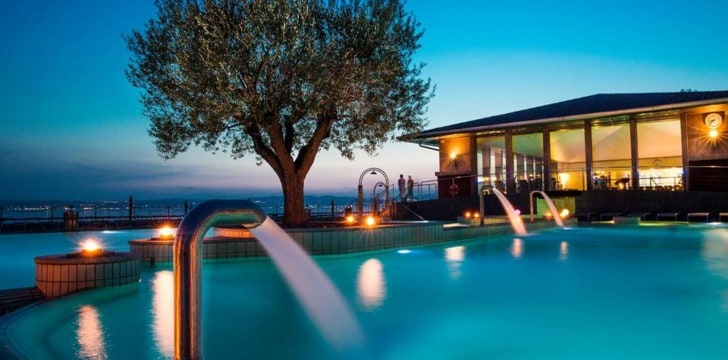 Terme di Sirmione: esterni Terme di Sirmione esterni