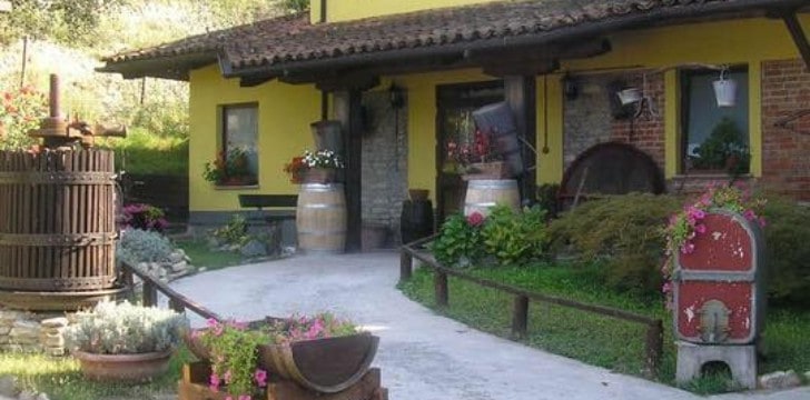 C'era una volta: esterno C'era una volta esterno