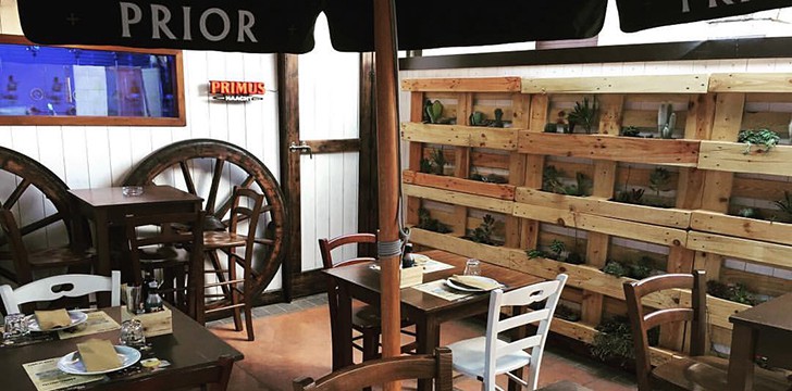 Grand Canyon Country Pub Restaurant : interni Grand Canyon Country Pub Restaurant interni