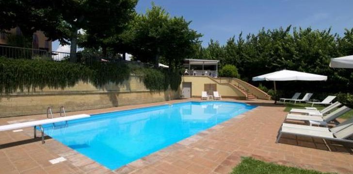 Grand Hotel Admiral Palace: Piscina