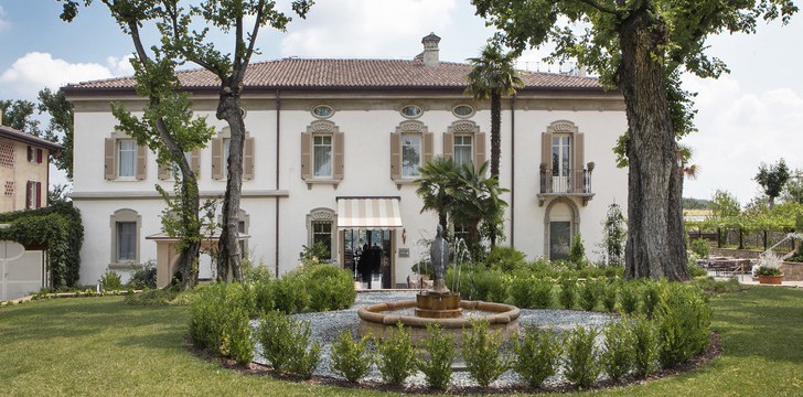 Le Ali Del Frassino: esterno: esterno
