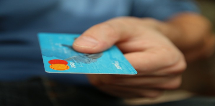 Chi paga ad una cena di lavoro?