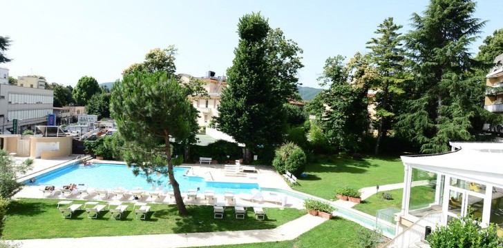 Silva Hotel Splendid Spa e Congressi: esterno