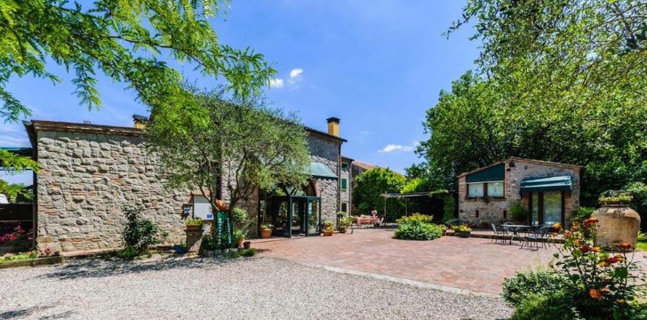 Agriturismo La Buona Terra Agriturismo La Buona Terra