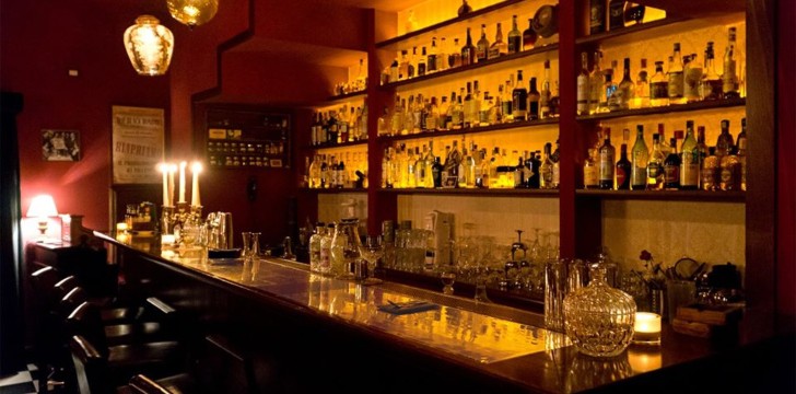 The Black Monday Speakeasy - cocktail bar