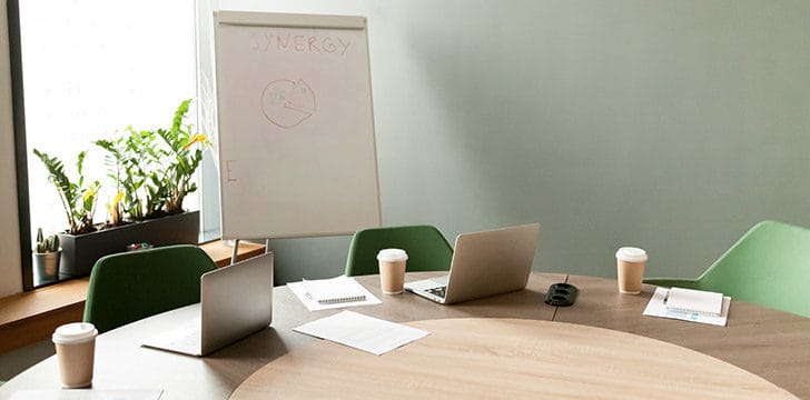 Postazioni Computer Pacchetti per Sale Meeting