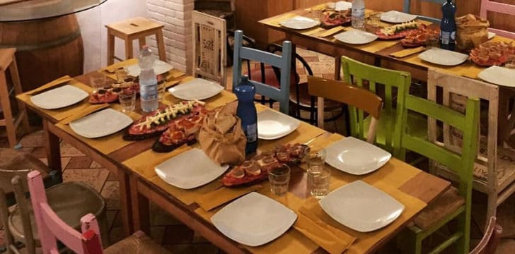 Il tavolo dell'osteria Bargello cena presso il bar osteria il bargello