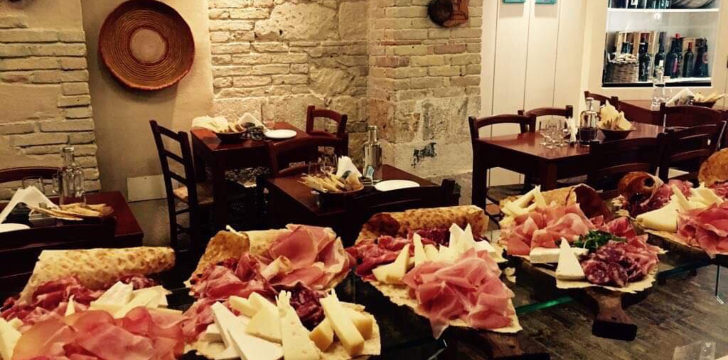 aperitivo al Inu Sardinian Wine Bar