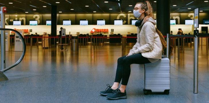 Avvisare prima gli invitati che abitano lontano, così che possano organizzarsi