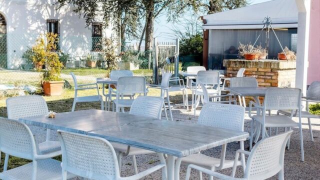 Le Spighe - Non Solo Piadine: Tavolini esterni