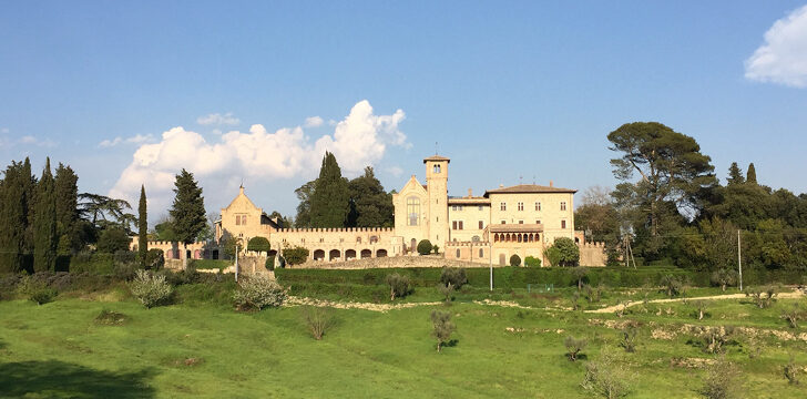 Castello di Petronilla: veduta esterna