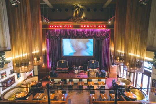 hard rock cafe firenze piano superiore