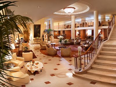 sale meeting e location eventi Milano - Hotel Cavour sale meeting e location eventi Milano - Hotel Cavour