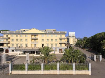 sale meeting e location eventi Caserta - Grand Hotel Vanvitelli sale meeting e location eventi Caserta - Grand Hotel Vanvitelli
