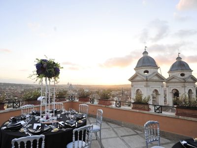 Servizi per Meeting ed eventi Roma - The Platinum Services division of G. E. Servizi per Meeting ed eventi Roma - The Platinum Services division of G. E.