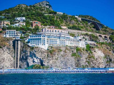 sale meeting e location eventi Salerno - Lloyd's Baia Hotel sale meeting e location eventi Salerno - Lloyd's Baia Hotel