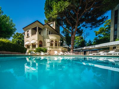 sale meeting e location eventi Riccione - Hotel De La Ville sale meeting e location eventi Riccione - Hotel De La Ville