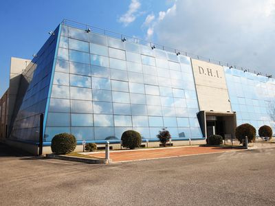 sale meeting e location eventi Frascati - Centro Direzionale La Piramide sale meeting e location eventi Frascati - Centro Direzionale La Piramide