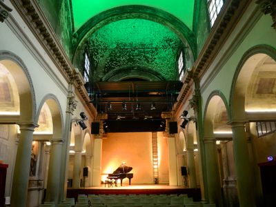 sale meeting e location eventi Bologna - Ex-Chiesa Teatro San Leonardo