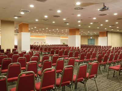 sale meeting e location eventi Varese - UNAHOTELS Varese