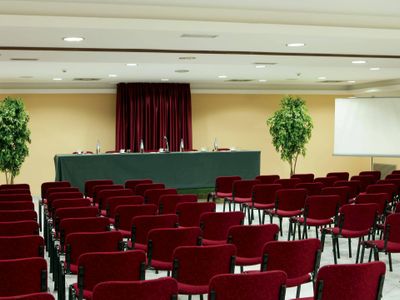 sale meeting e location eventi Avezzano - Hotel Olimpia sale meeting e location eventi Avezzano - Hotel Olimpia