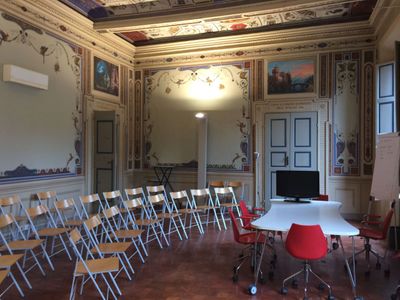 sale meeting e location eventi Faenza - Quazar Coworking e Spazio Eventi