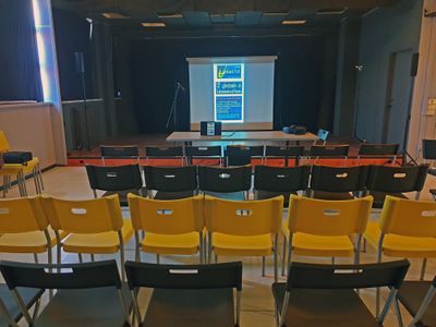 sale meeting e location eventi Osimo - Spazio Eventi Dad Art sale meeting e location eventi Osimo - Spazio Eventi Dad Art