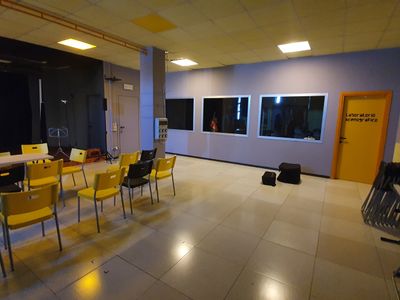 sale meeting e location eventi Osimo - Spazio Eventi Dad Art sale meeting e location eventi Osimo - Spazio Eventi Dad Art
