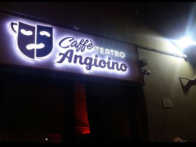 sale meeting e location eventi Napoli - Caffè Teatro Angioino sale meeting e location eventi Napoli - Caffè Teatro Angioino