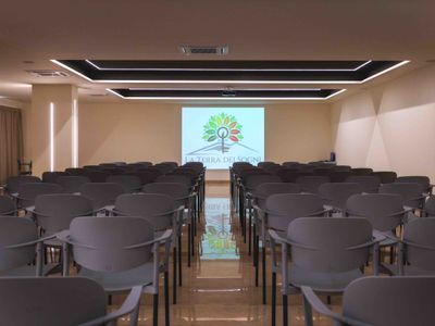 sale meeting e location eventi Fiumefreddo di Sicilia - La Terra dei Sogni Country Hotel sale meeting e location eventi Fiumefreddo di Sicilia - La Terra dei Sogni Country Hotel